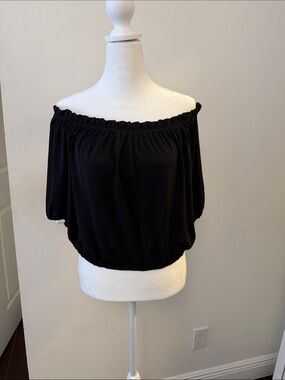 Veronica M Black Off-Shoulder Crop Top